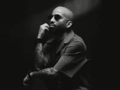 Arcángel - La 8va Maravilla World Tour 20 Aniversario