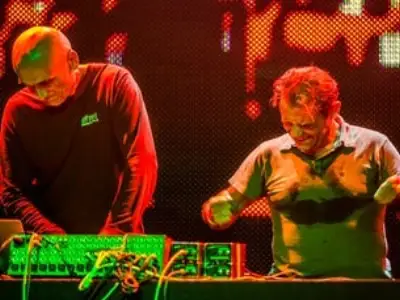 Esplendor Geométrico + Azote Mental